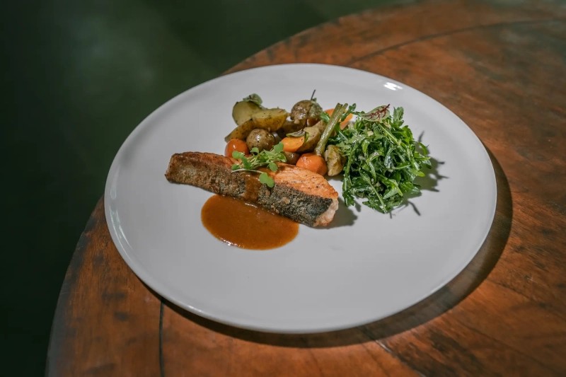 Ankhusa Restaurant Ubud - Image 2