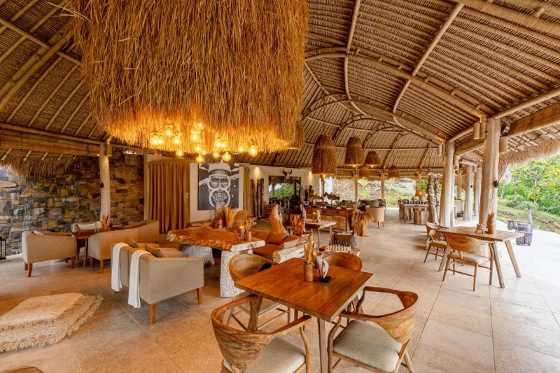 Asmat Restaurant at MATHIS Lodge Amed