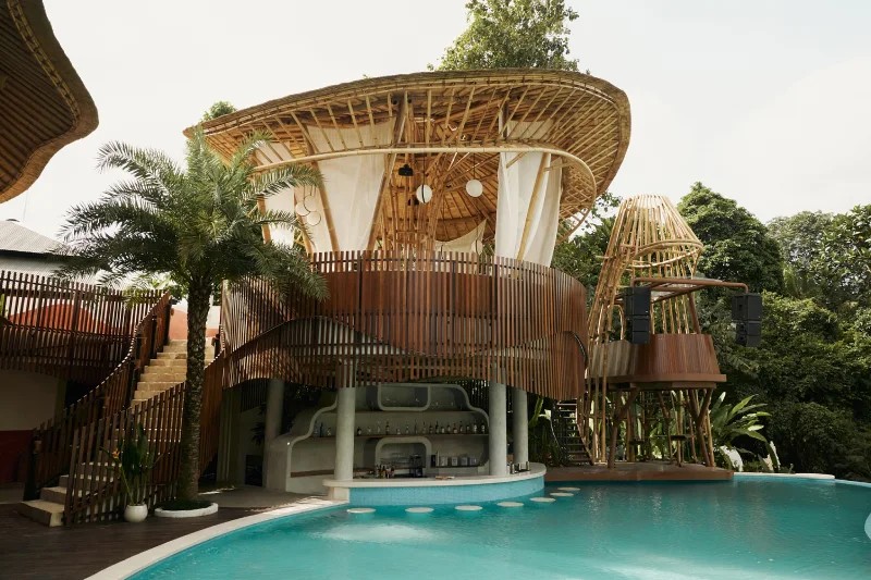 TUJU Tropic Club & Dining - Image 4