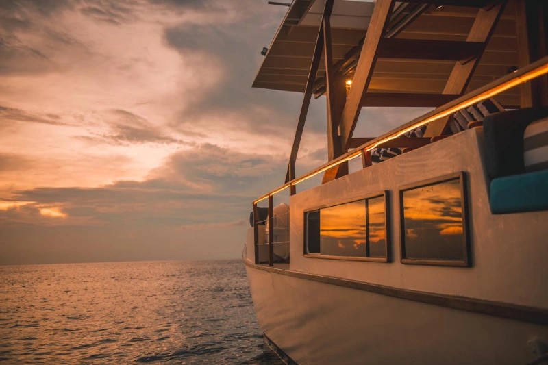 Utopia Catamaran - Image 5