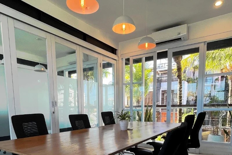 Tropical Nomad Coworking Space - Image 6