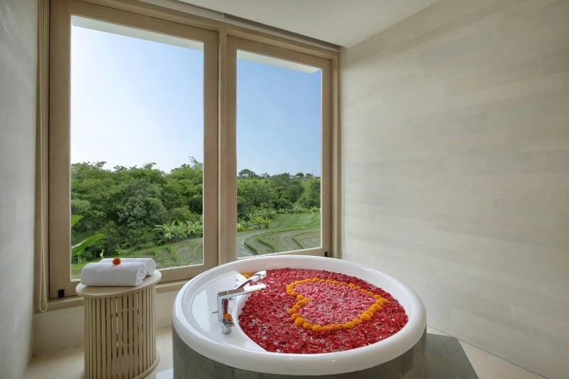 Svaha Spa Padang Linjong