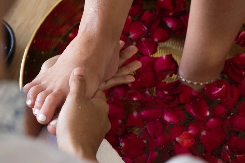 Svaha Spa Batu Bolong