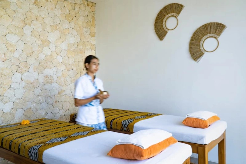 Svaha Spa Batu Bolong - Image 4