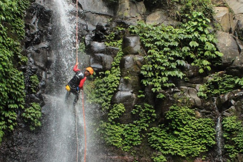 Canyoning Adrenaline Rush - Image 6