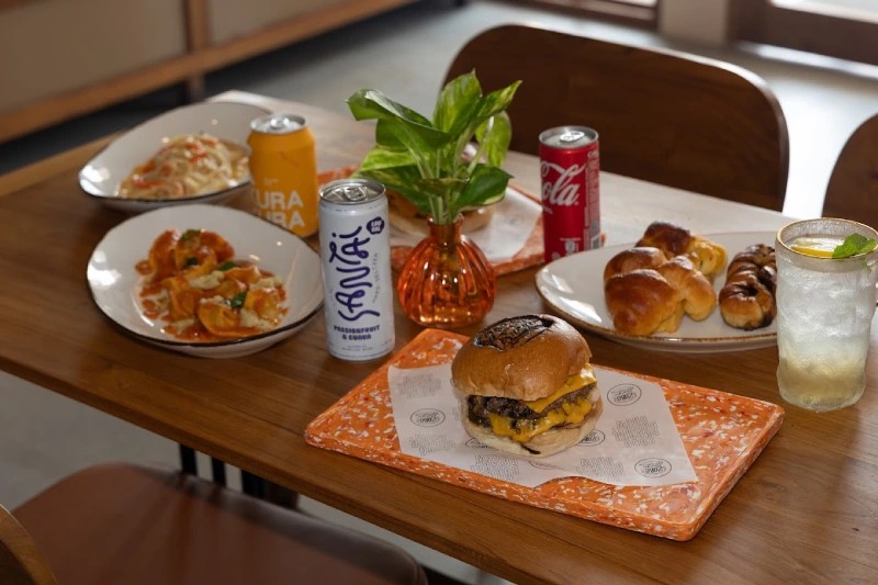 2080 Burger Sanur - Image 3