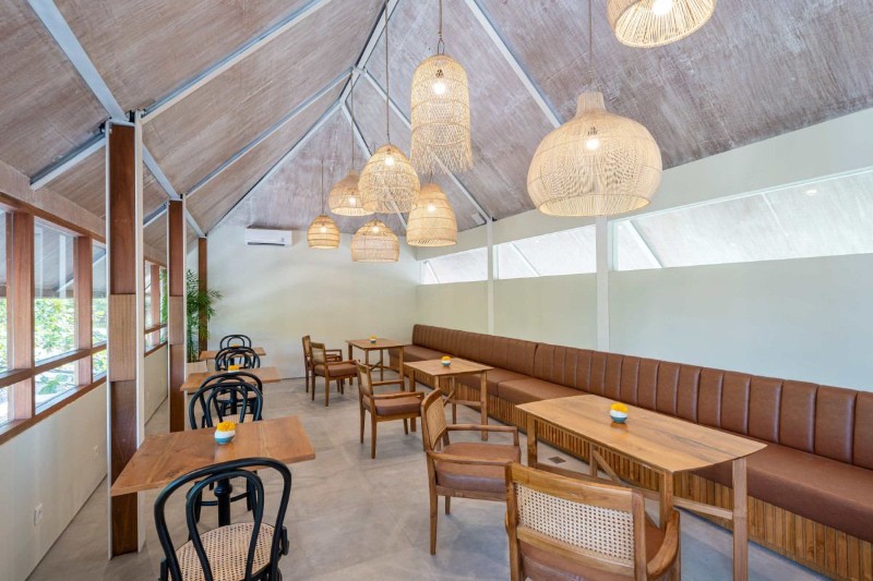 Blou Cafe Canggu at Ecozy Dijiwa Canggu - Image 3