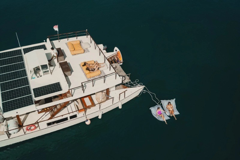 UTOPIA Catamaran · Nusa Lembongan - Image 2