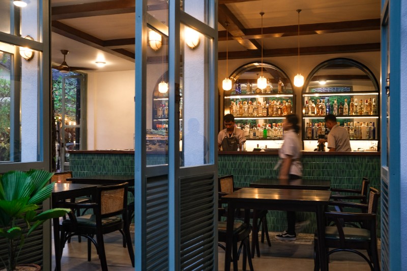 Raya Kitchen & Bar - Image 2